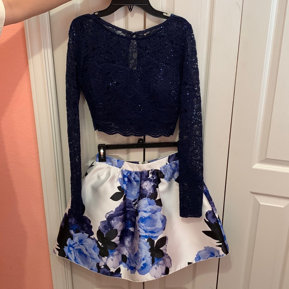 Beautiful party outfit for your teen
